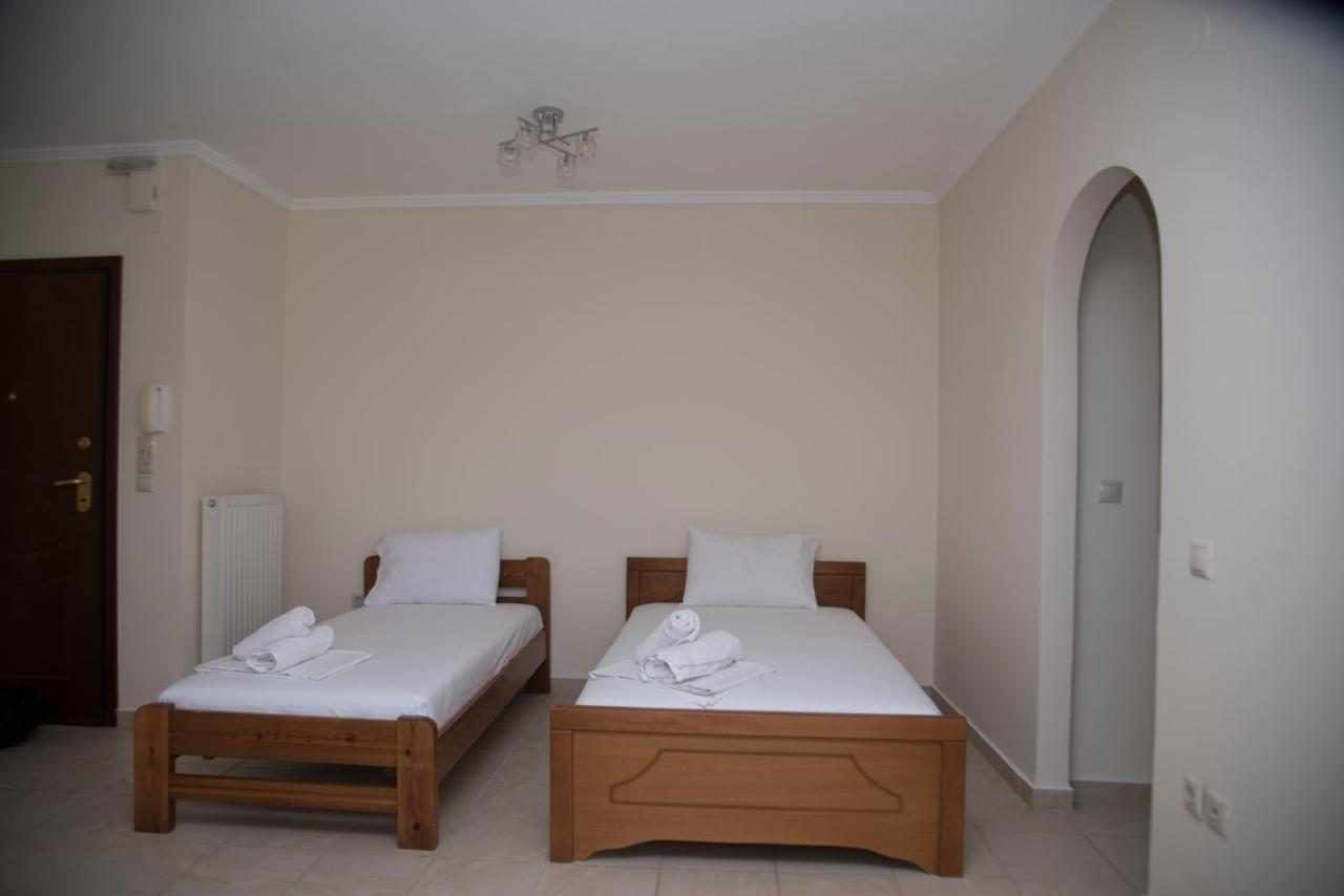 Victoria'S House In Lefkada City Apartment Exterior photo