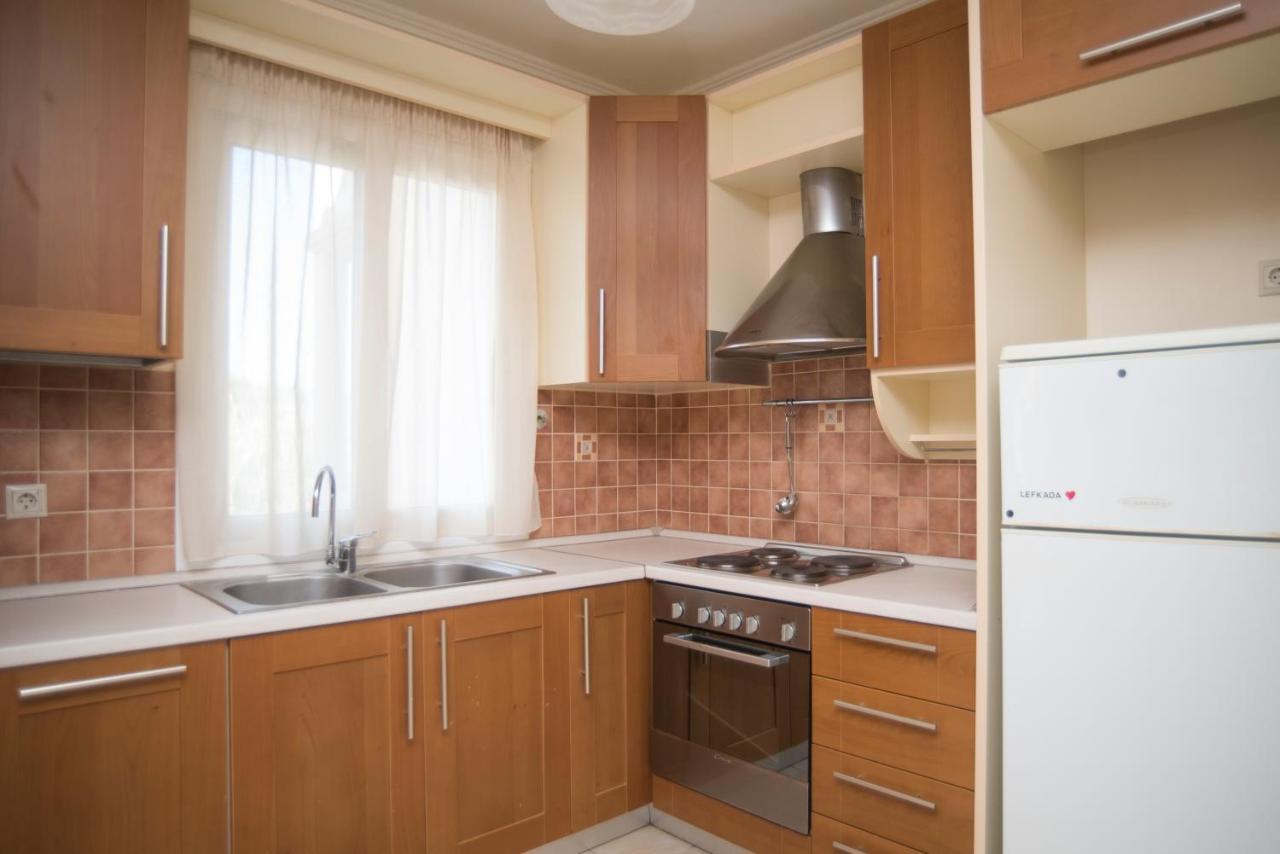Victoria'S House In Lefkada City Apartment Exterior photo